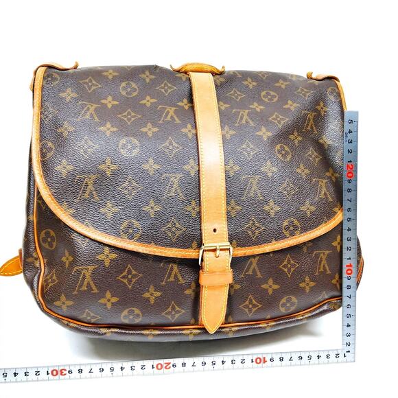 Louis Vuitton Vintage Monogram Saumur 35 Messenger Bag - Picture 1 of 9